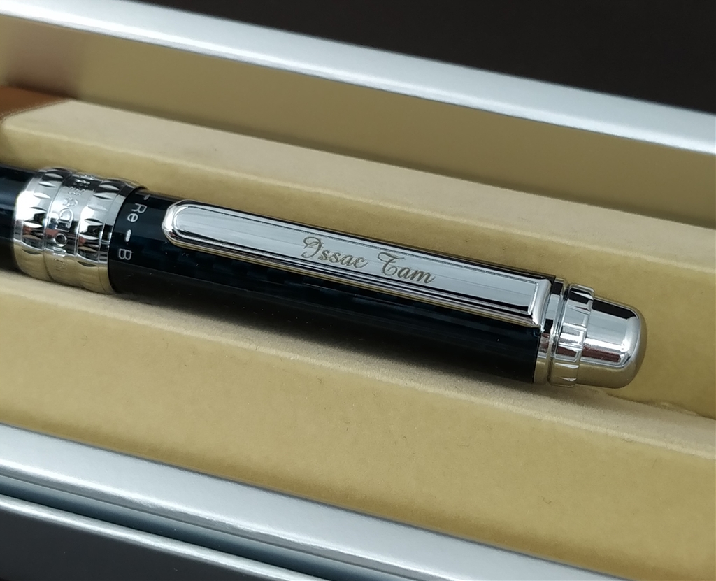 engraving_PLT-DA3-CARBON-BLU