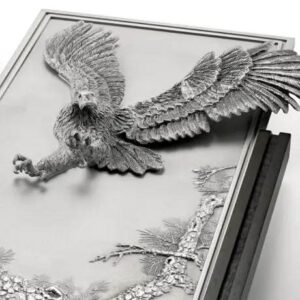 Royal Selangor 東方雄鷹牌匾 - Image 3